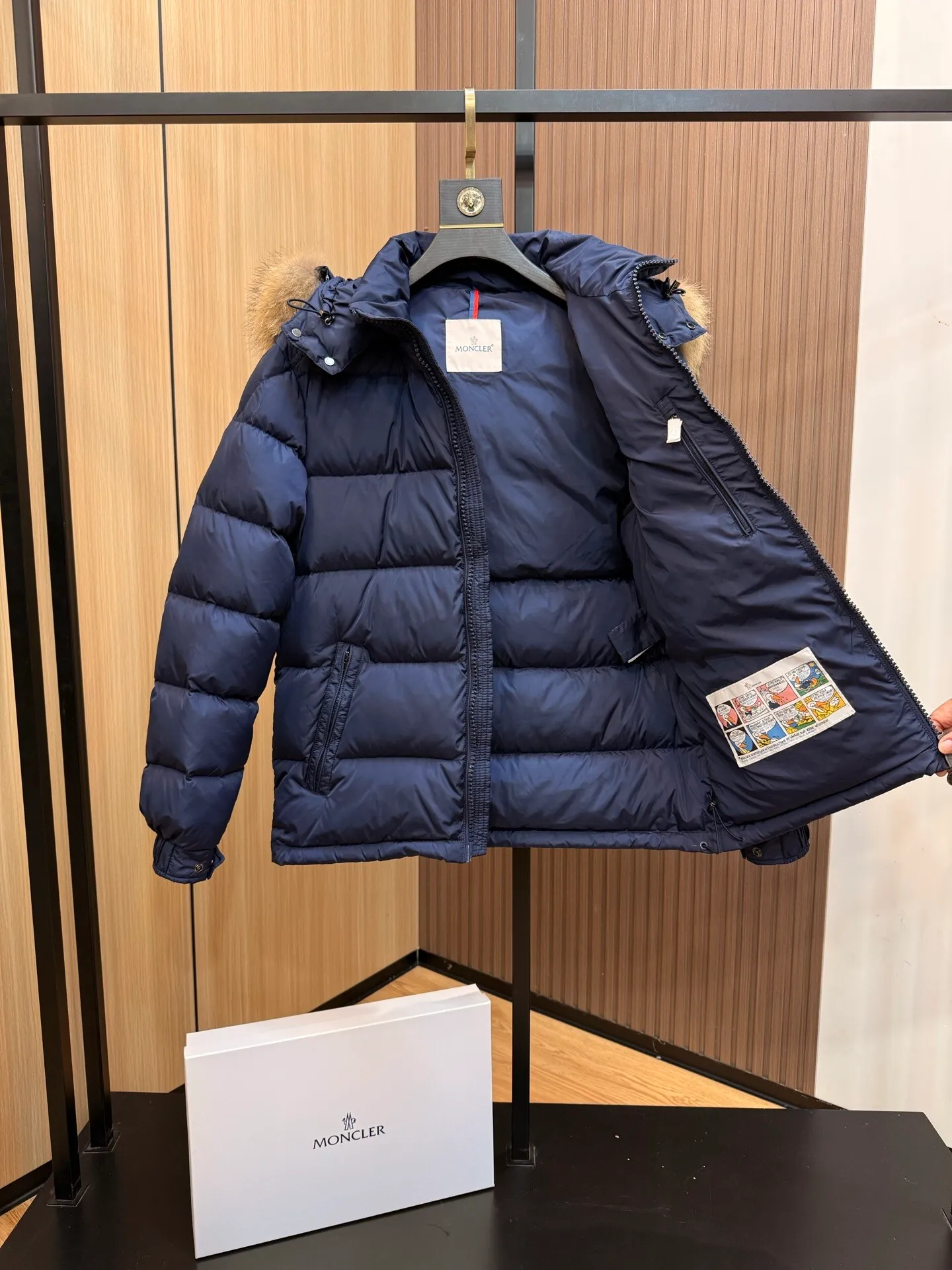 ⬆️Moncler Mayaf . . . Maya . Mayaf ， 。 Mayaf Classic Moncler Maya ， ， 。 ， 。 Classic ， 。 • • • • • ， • • • • •